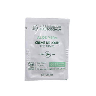 haut-segala-sample-aloe-vera-day-cream-2-ml